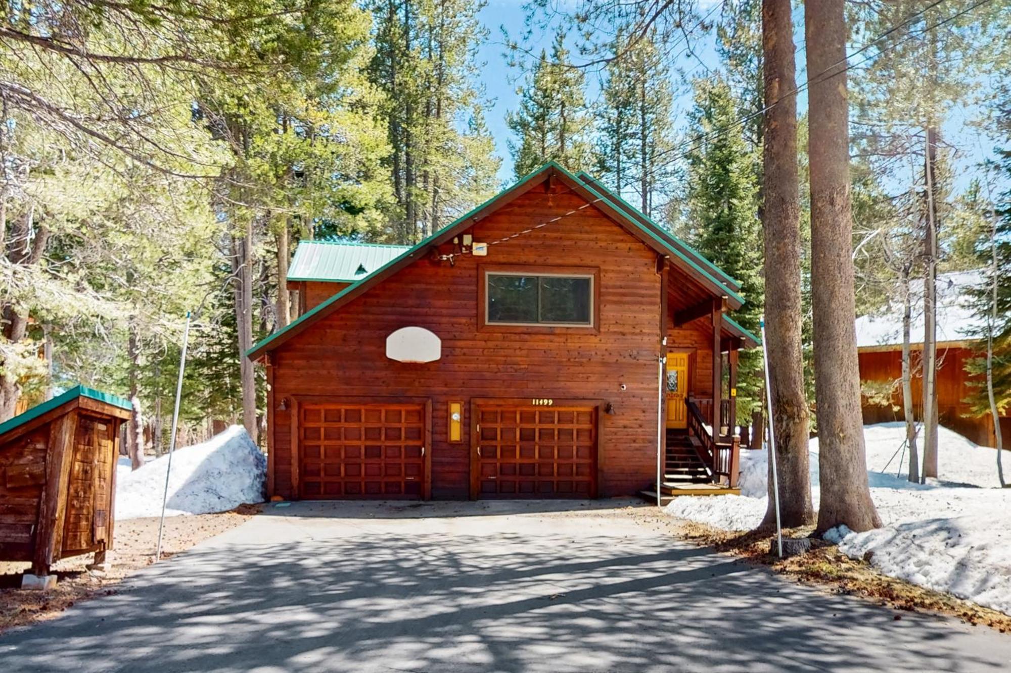 Tastefully-Updated, Classic Tahoe Family Home Truckee Ngoại thất bức ảnh